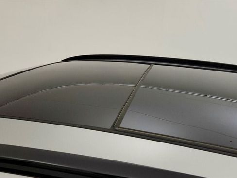 Used 2026 Genesis GV70 3.5T Sport Prestige AWD/4WD image 10