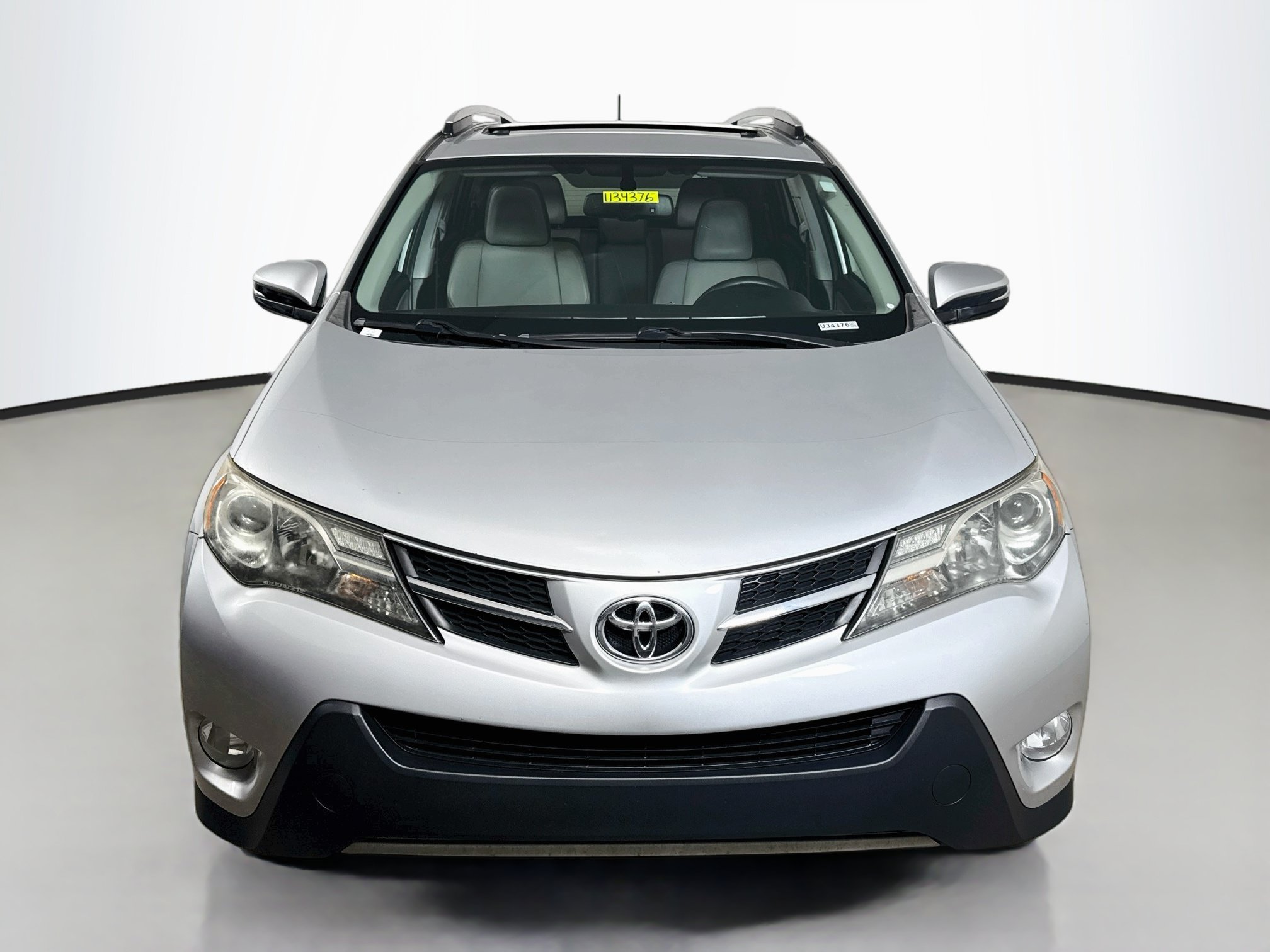 Used 2015 Toyota RAV4 Limited FWD image 2