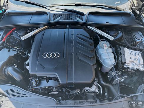 Used 2024 Audi A5 2.0T Premium Plus AWD/4WD image 33
