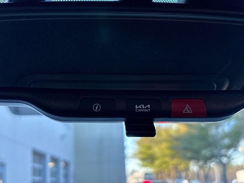 Used 2023 Kia Forte GT-Line w/ GT-Line Premium Package image 32