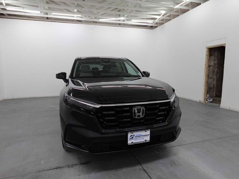 Certified 2025 Honda CR-V EX image 3