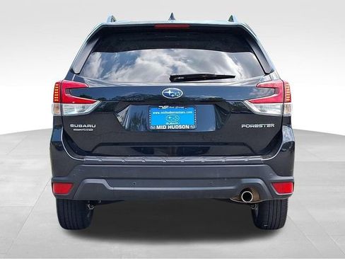 Used 2023 Subaru Forester Limited AWD/4WD image 5