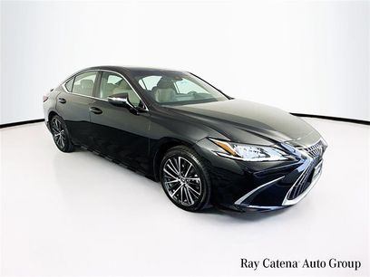 Certified 2023 Lexus ES 350 w/ Premium Package