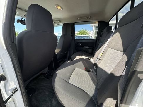Used 2012 Chevrolet Colorado LT RWD image 18
