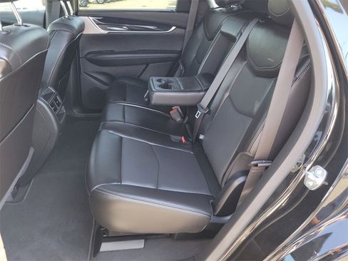 Used 2025 Cadillac XT5 Premium Luxury image 26