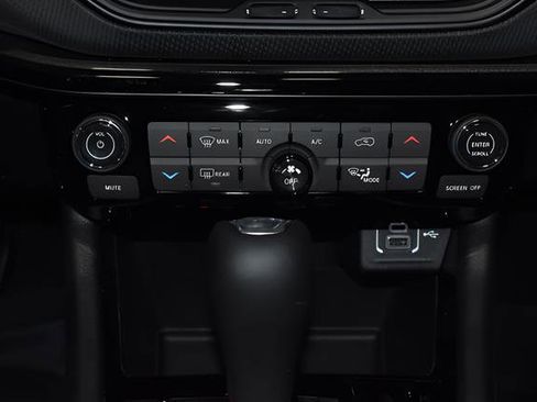 New 2026 Jeep Compass Limited AWD/4WD image 15