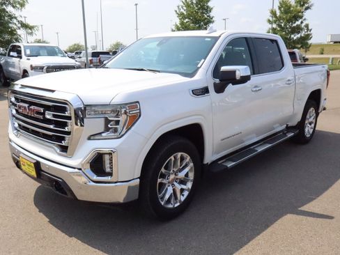 Used 2020 GMC Sierra 1500 SLT w/ SLT Premium Plus Package AWD/4WD image 3