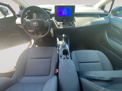 Used 2024 Toyota Corolla LE FWD image 10
