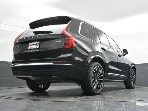 New 2026 Volvo XC90 B6 Ultra w/ Protection Package AWD/4WD image 40