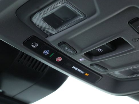 Used 2025 Chevrolet Silverado 1500 RST image 22