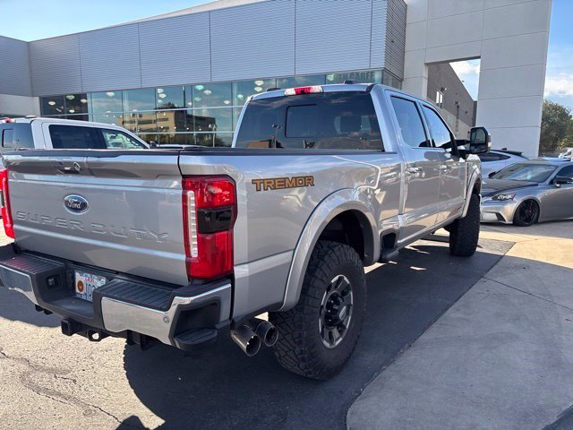 Used 2023 Ford F350 Lariat w/ Lariat Ultimate Package AWD/4WD image 5