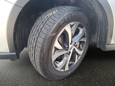 Used 2022 Subaru Outback Limited XT image 30