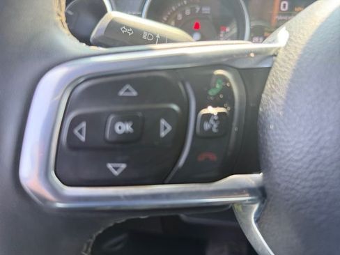 Used 2023 Jeep Wrangler Unlimited Sahara w/ Cold Weather Group AWD/4WD image 23