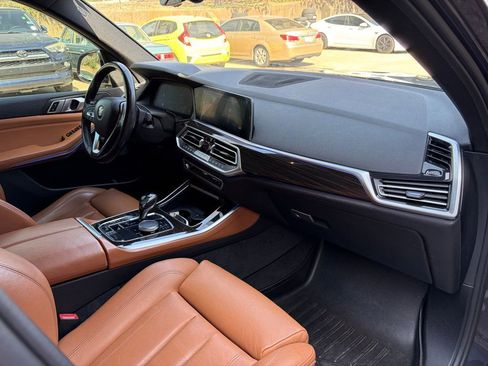 Used 2019 BMW X5 xDrive40i w/ Convenience Package image 32