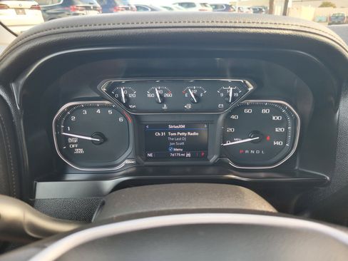 Used 2020 GMC Sierra 1500 SLT w/ SLT Premium Package AWD/4WD image 26
