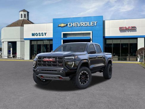 New 2026 GMC Canyon AT4 w/ Technology Plus Package AWD/4WD image 10