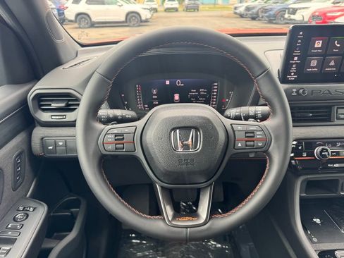 Used 2026 Honda Passport TrailSport image 5