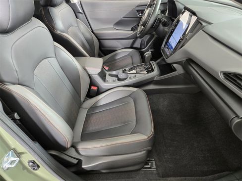Certified 2025 Subaru Crosstrek 2.5i Limited w/ Crosstrek Mirror Package image 20