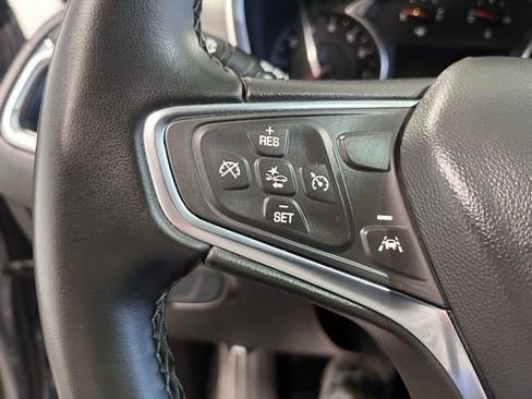 Used 2024 Chevrolet Equinox LT image 25