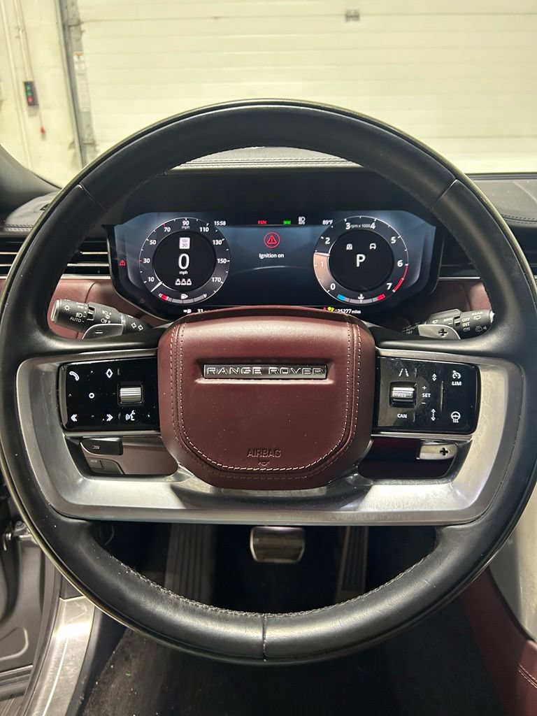 Used 2023 Land Rover Range Rover Autobiography AWD/4WD image 12