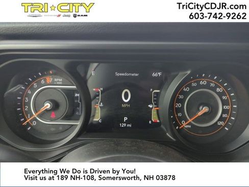 New 2025 Jeep Gladiator Sport image 15