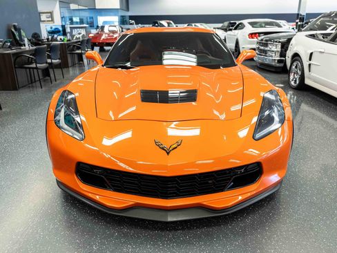 Used 2019 Chevrolet Corvette Grand Sport RWD image 2