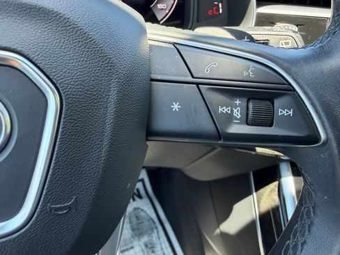 Used 2021 Audi Q7 3.0T Premium Plus AWD/4WD image 31