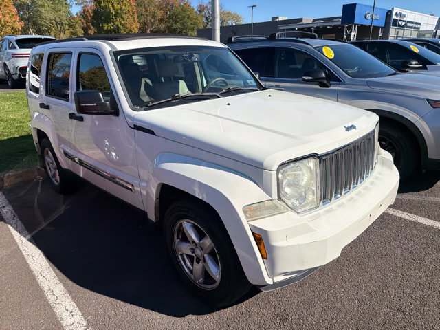 Used 2010 Jeep Liberty Limited AWD/4WD image 22