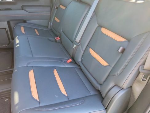 Used 2025 GMC Sierra 1500 AT4 w/ AT4 Premium Package image 16