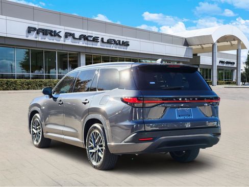 Used 2025 Lexus TX 350 AWD image 4