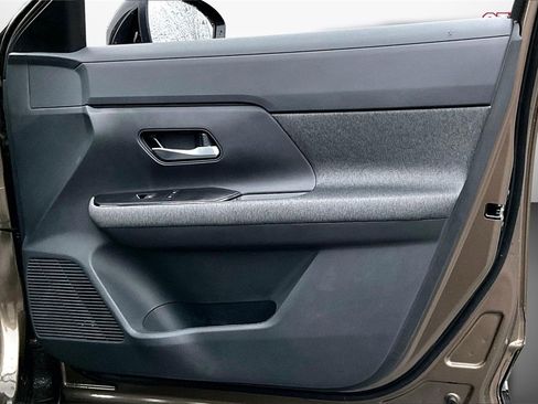 New 2026 Nissan Kicks SV w/ SV Premium Package image 29