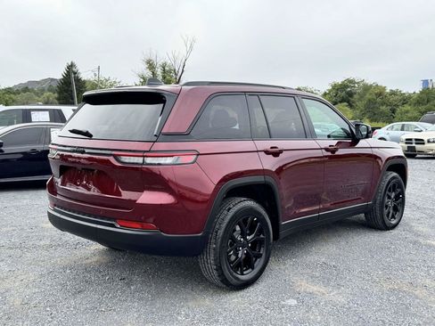 New 2025 Jeep Grand Cherokee Altitude AWD/4WD image 19