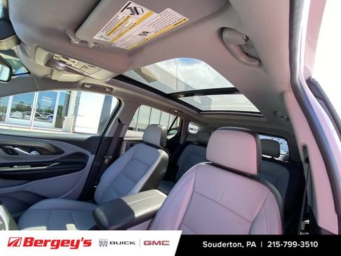 Used 2023 GMC Terrain SLT FWD image 22