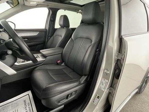 Used 2024 MAZDA CX-90 Plug-In Hybrid w/ Premium Pkg image 33