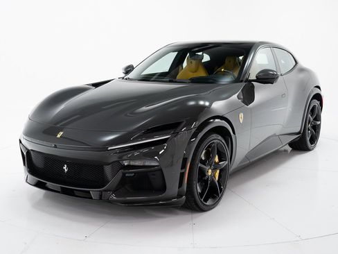 Used 2024 Ferrari Purosangue image 1