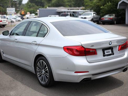 Used 2017 BMW 540i xDrive image 6