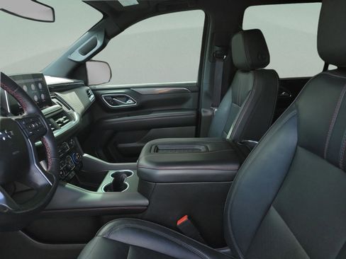 Used 2021 Chevrolet Tahoe RST w/ Luxury Package image 15