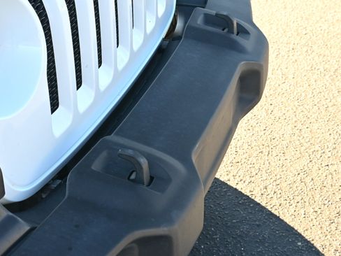 Used 2019 Jeep Wrangler Unlimited Sport S image 34