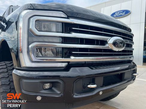 Used 2023 Ford F350 King Ranch w/ Chrome Package image 6
