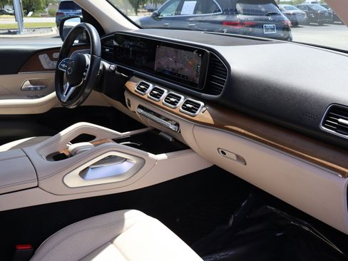 Used 2021 Mercedes-Benz GLE 350 image 28