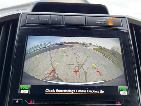 Used 2022 Subaru Ascent Limited w/ Technology Package image 19