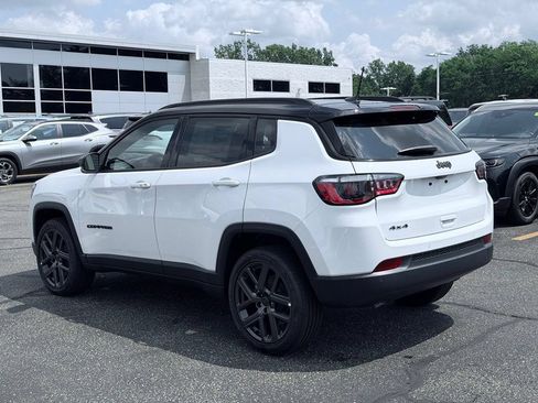 New 2026 Jeep Compass Limited w/ Sun, Sound & Navigation Group AWD/4WD image 8
