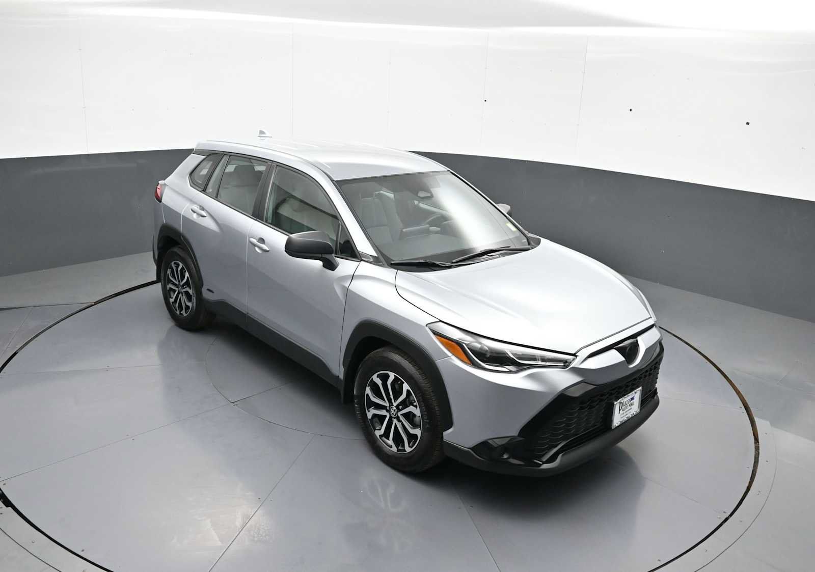 Certified 2024 Toyota Corolla Cross AWD Hybrid image 33