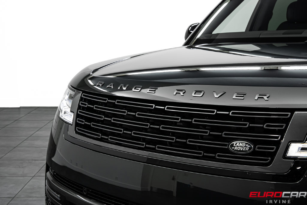 Used 2025 Land Rover Range Rover Long Wheelbase SE AWD/4WD image 9