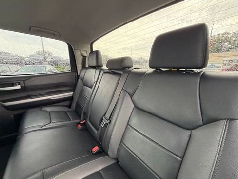 Used 2020 Toyota Tundra Limited w/ Limited Premium Package AWD/4WD image 29