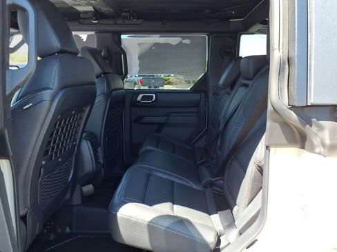 New 2026 Ford Bronco Badlands AWD/4WD image 5
