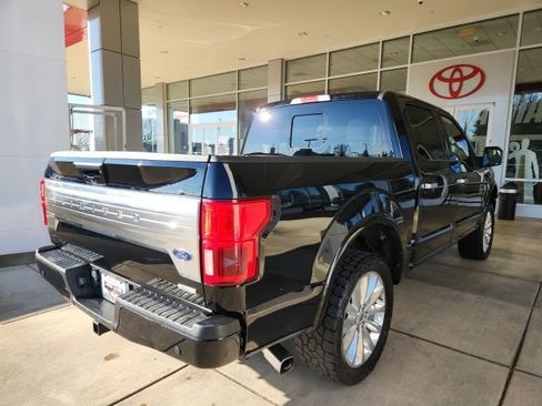 Used 2018 Ford F150 Limited image 11
