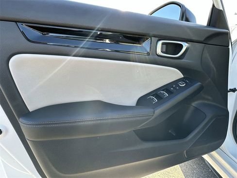Used 2022 Honda Civic EX-L image 21