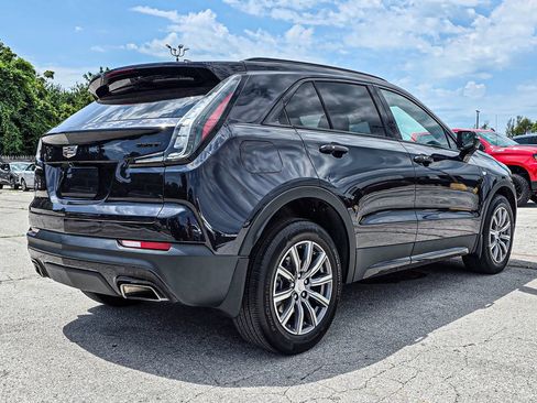 Used 2023 Cadillac XT4 Sport w/ Cold Weather Package FWD image 6