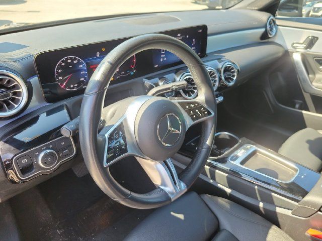 Used 2025 Mercedes-Benz CLA 250 image 20